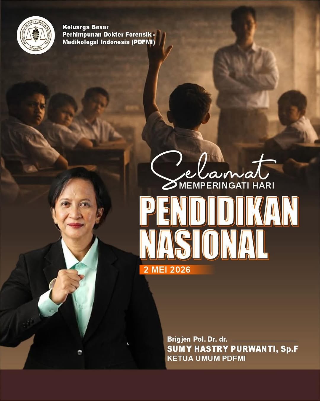 Terima kasih guru, karena tugas yang dulu aku keluhkan, seka...
